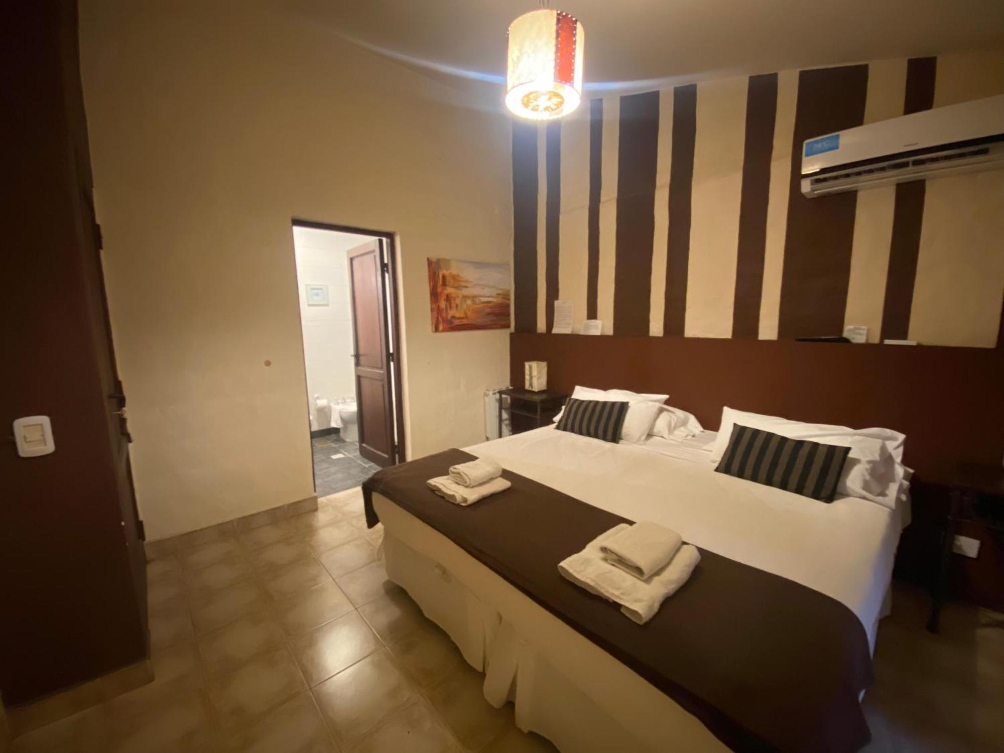 Hotel Las Chirimoyas Сальта Экстерьер фото